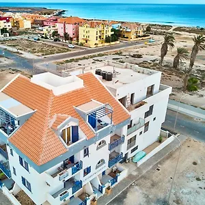 casa-branca-beach.cape-verdehotels.com/